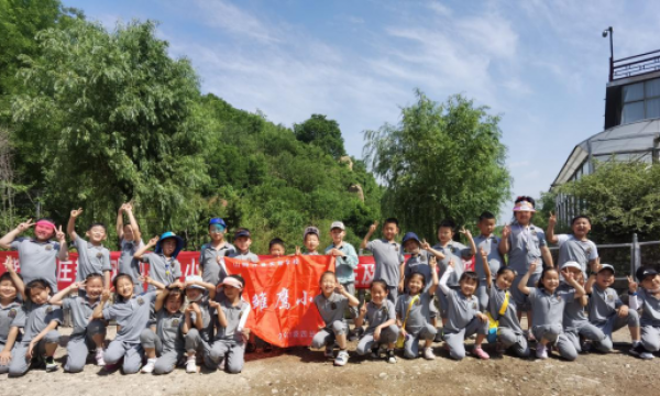 体验端午习俗 弘扬传统文化 一年级四班雏鹰小队活动